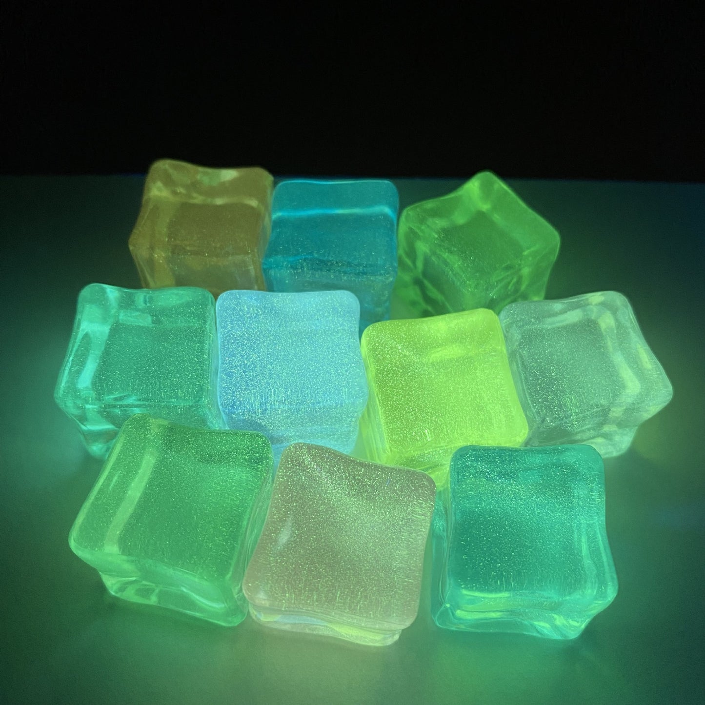 【BOGO】mix glowing ice cube and clear ice cube