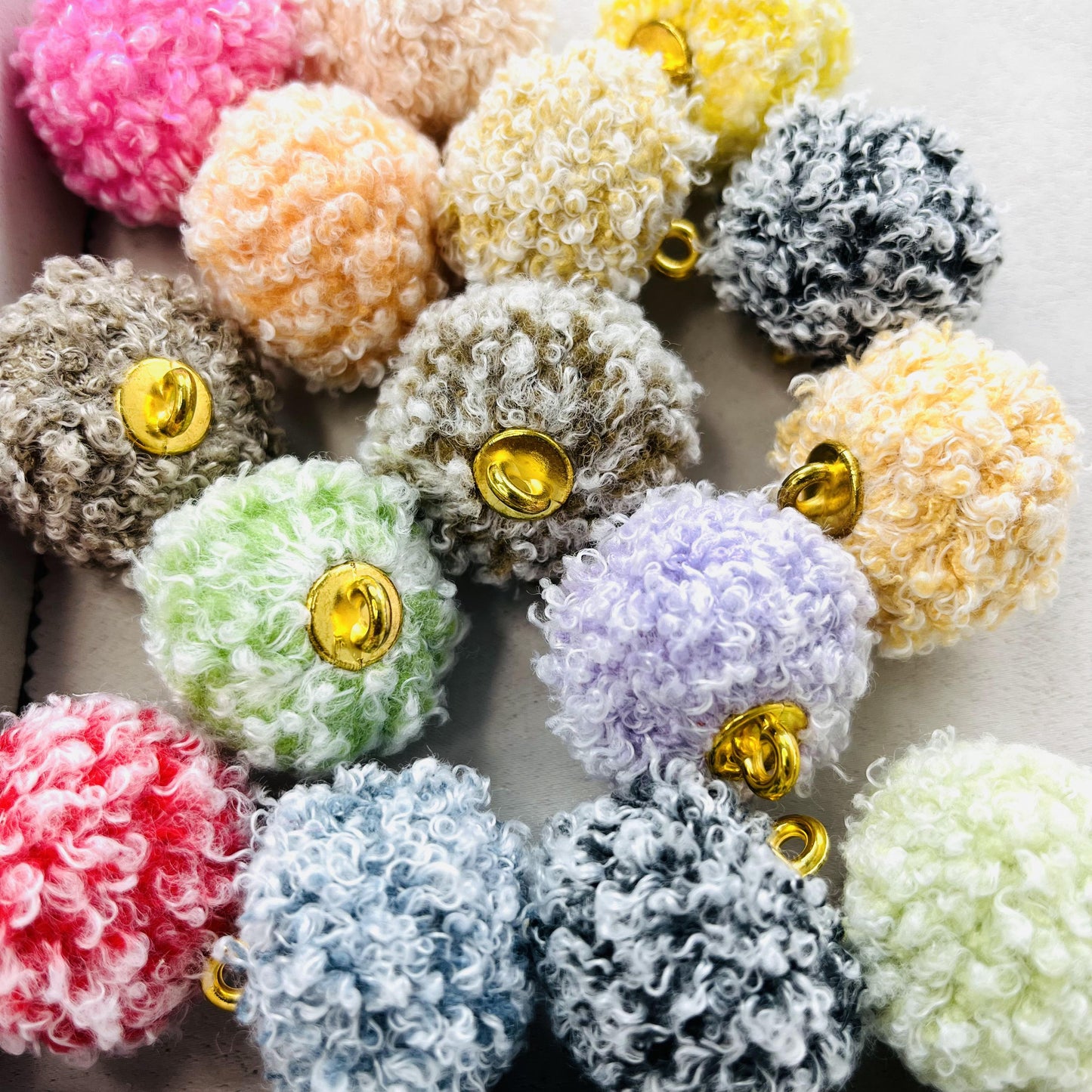 30mm pompom pedants