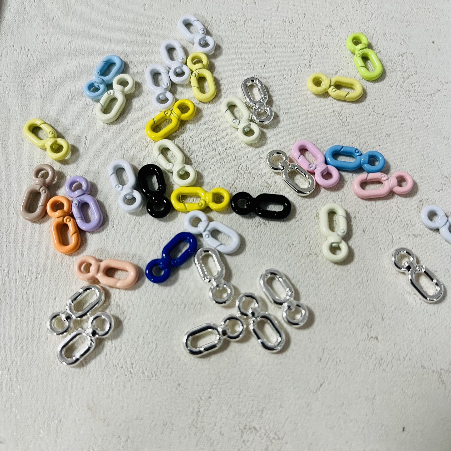 metal tiny flower and chain connector