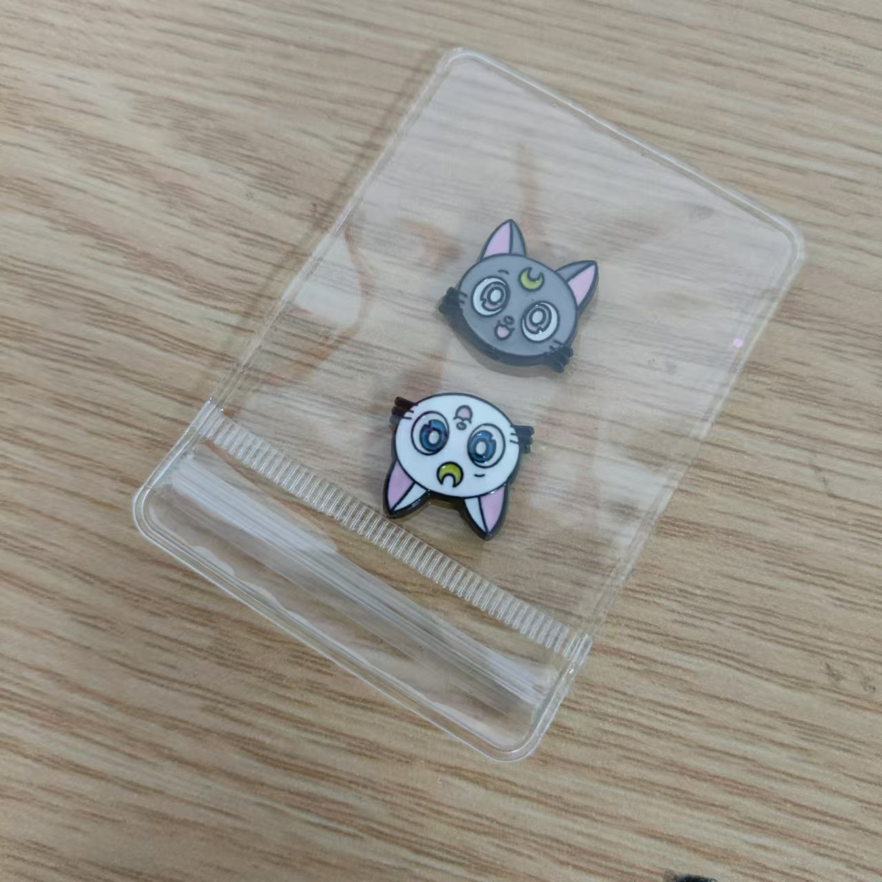 link 1：character metal beads