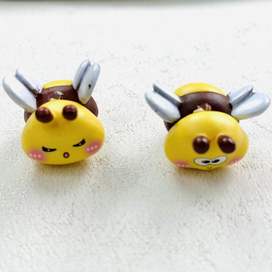 resin bee beads