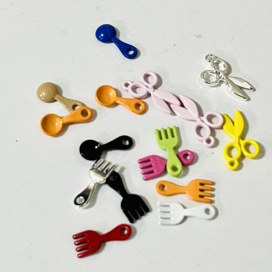 tiny utensils