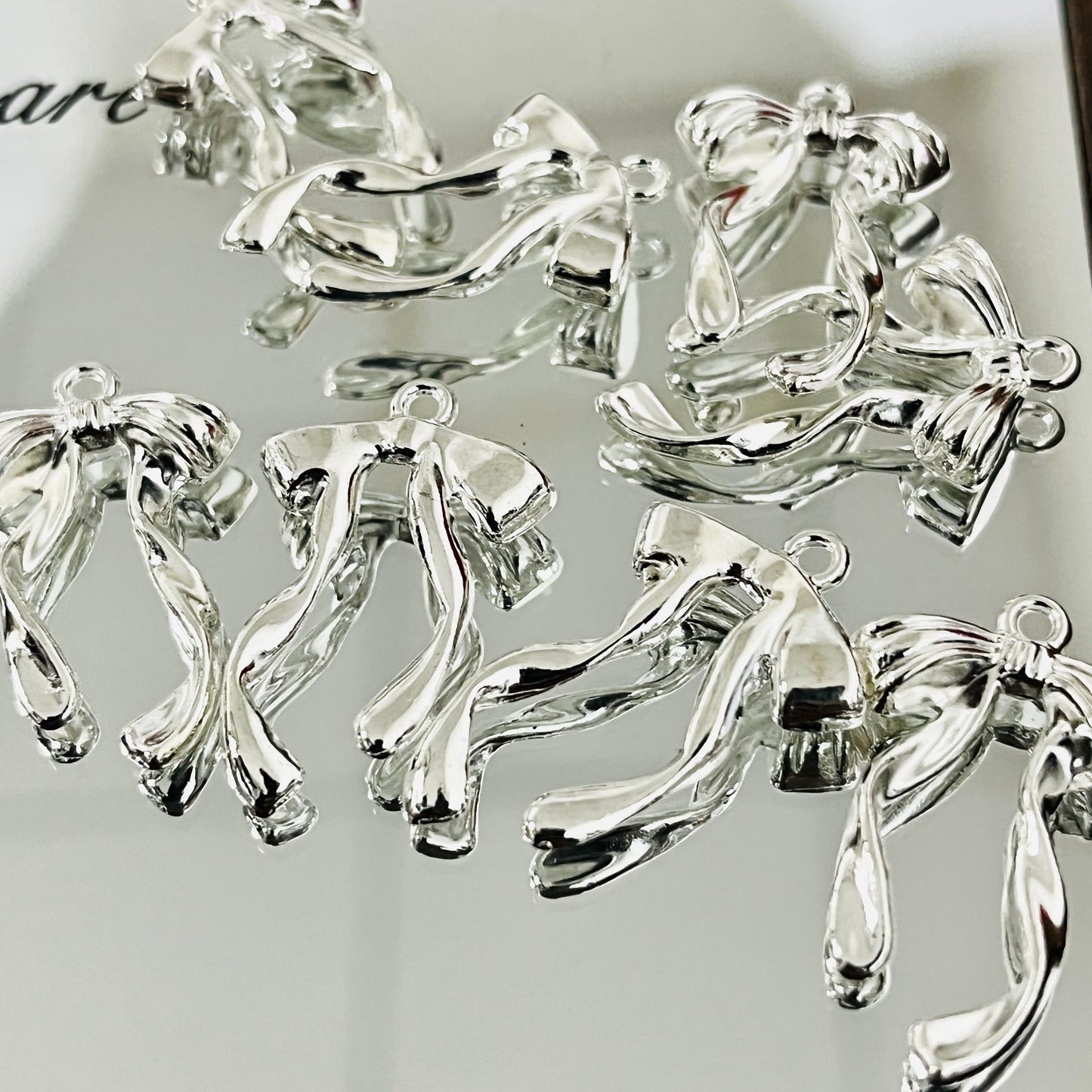 25mm*15mm metal ribbon pedant