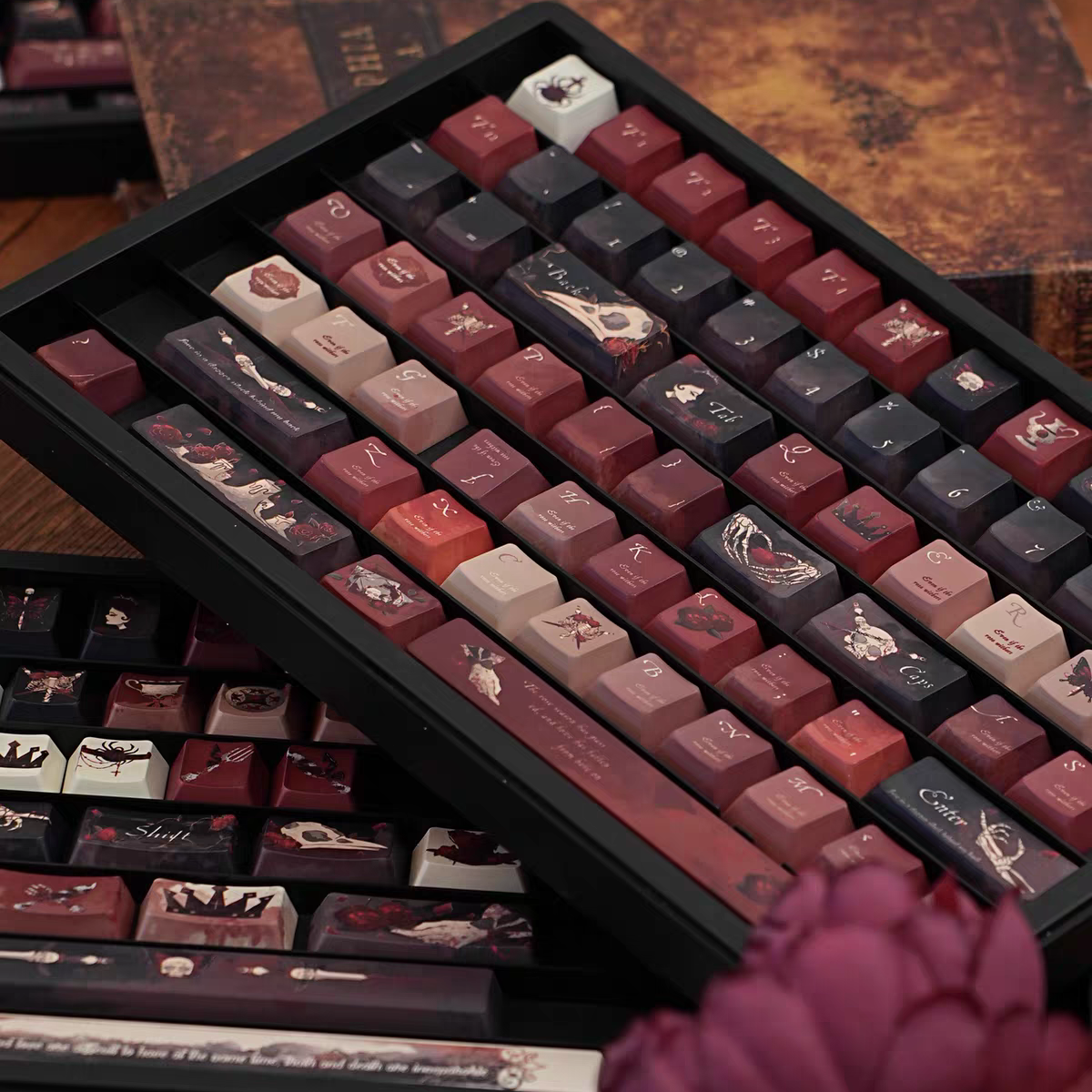 Bloody Mary keycaps set