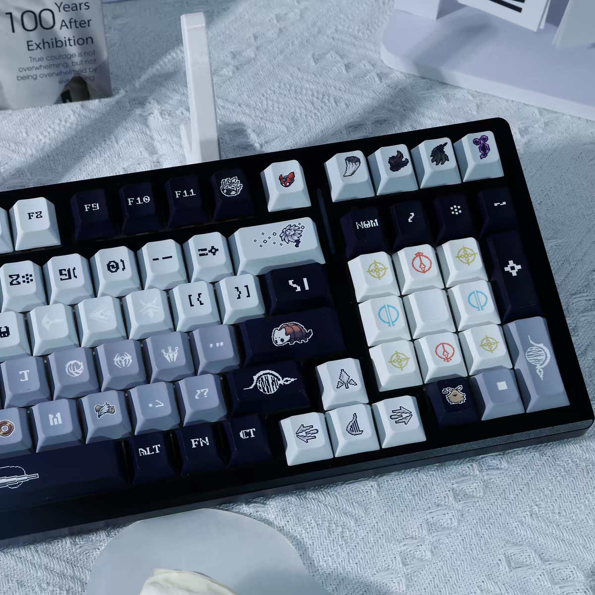 Hollow Knight: Silk song Cherry Profile PBT Keycap Set