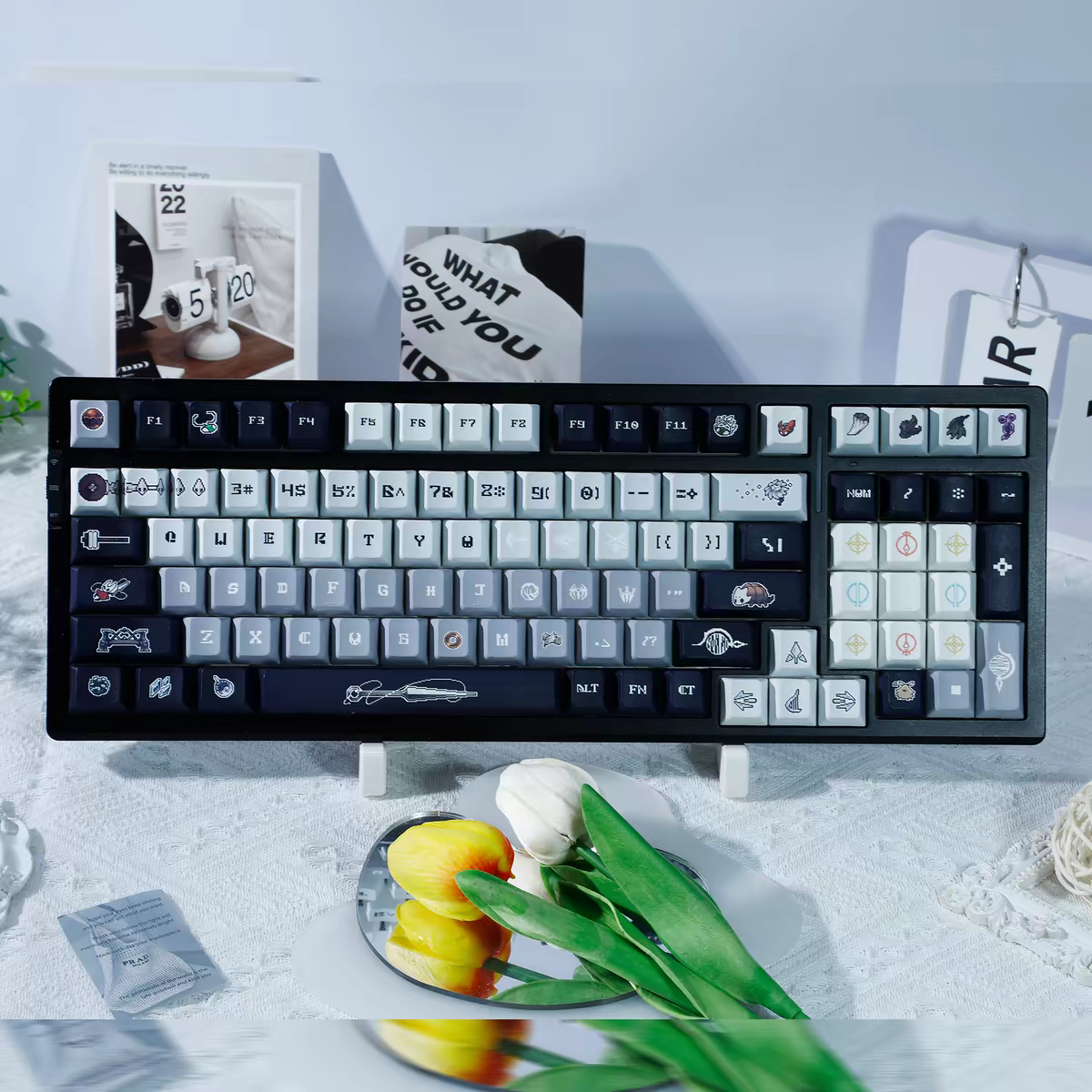 Hollow Knight: Silk song Cherry Profile PBT Keycap Set