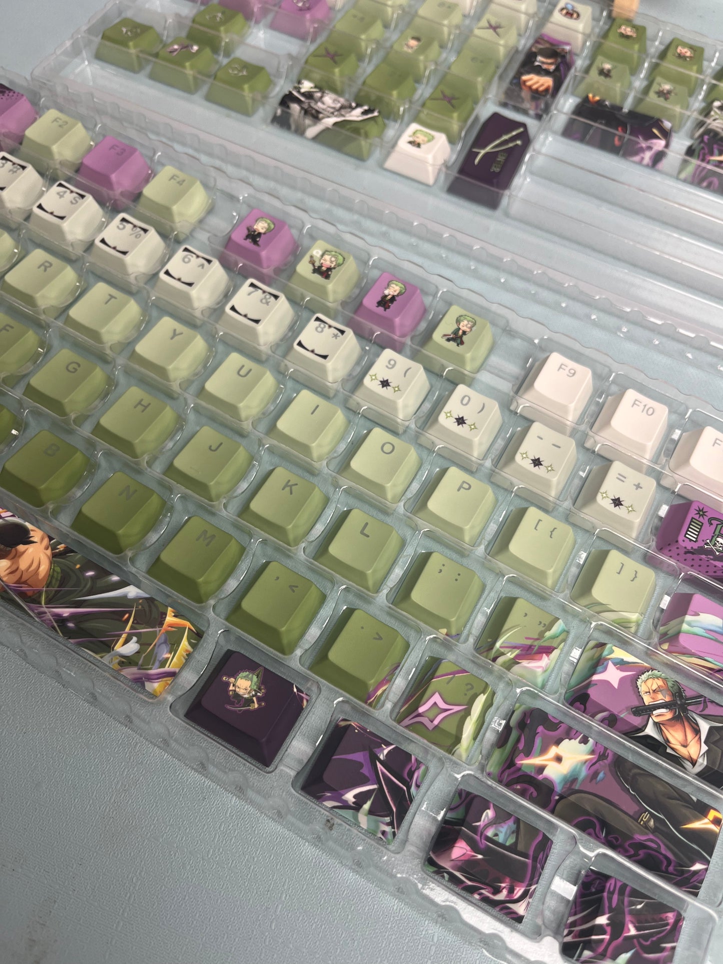 One piece Roronoa Zoro keycaps Top-Legend Backlit Artisan 122keys Cherry/PBT Keycap Set