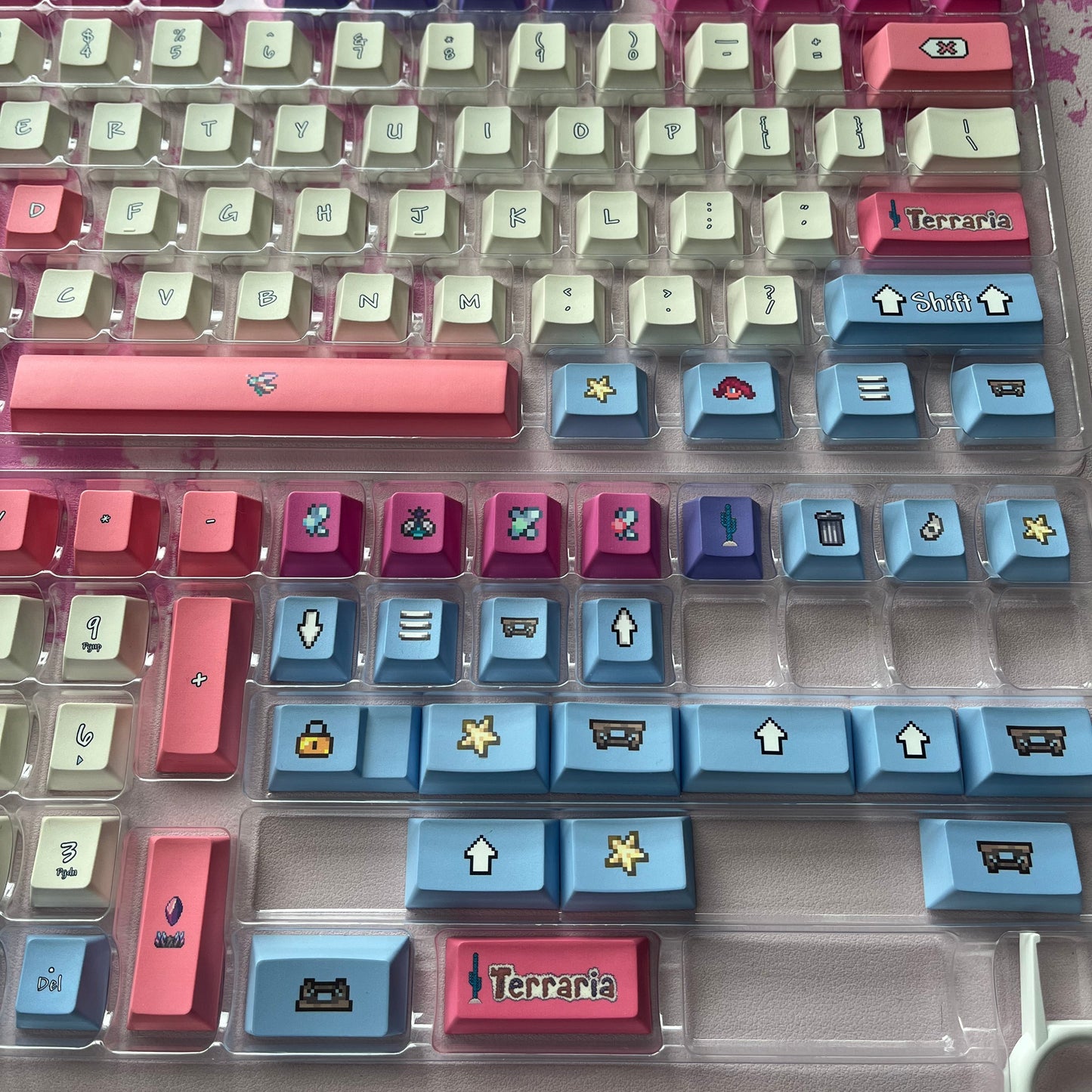 Terraria Keycaps （PBT/Cherry-127keys）