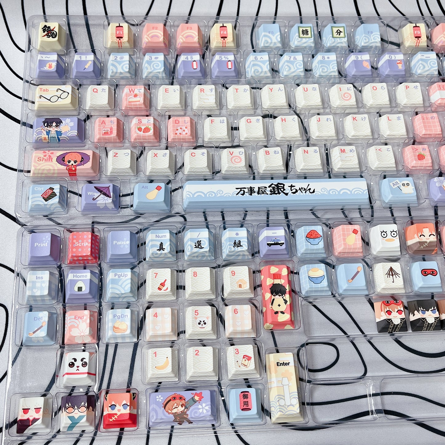 Custom keycaps with Gintama design 129keys PBT Cherry