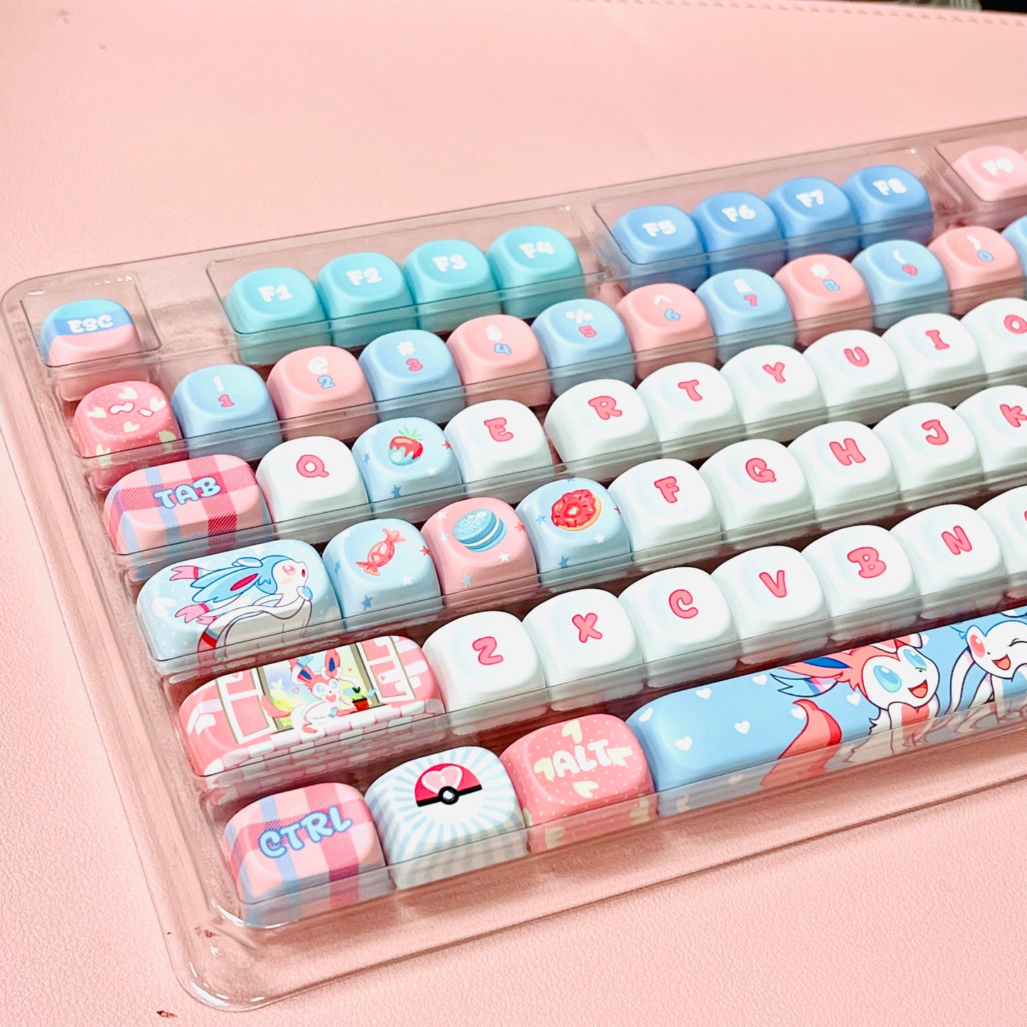 MOA Eevee-Sylveon style keycaps for MX-mechanical keyboard