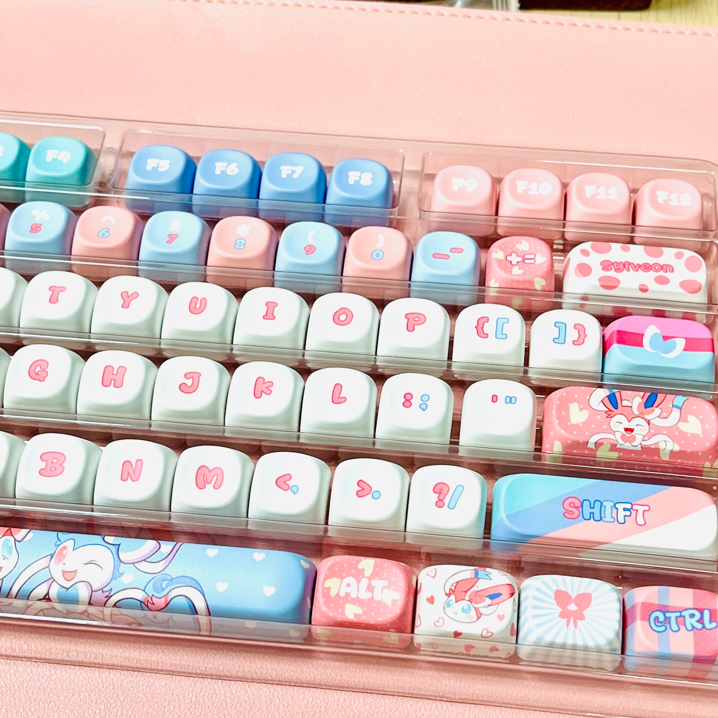 MOA Eevee-Sylveon style keycaps for MX-mechanical keyboard