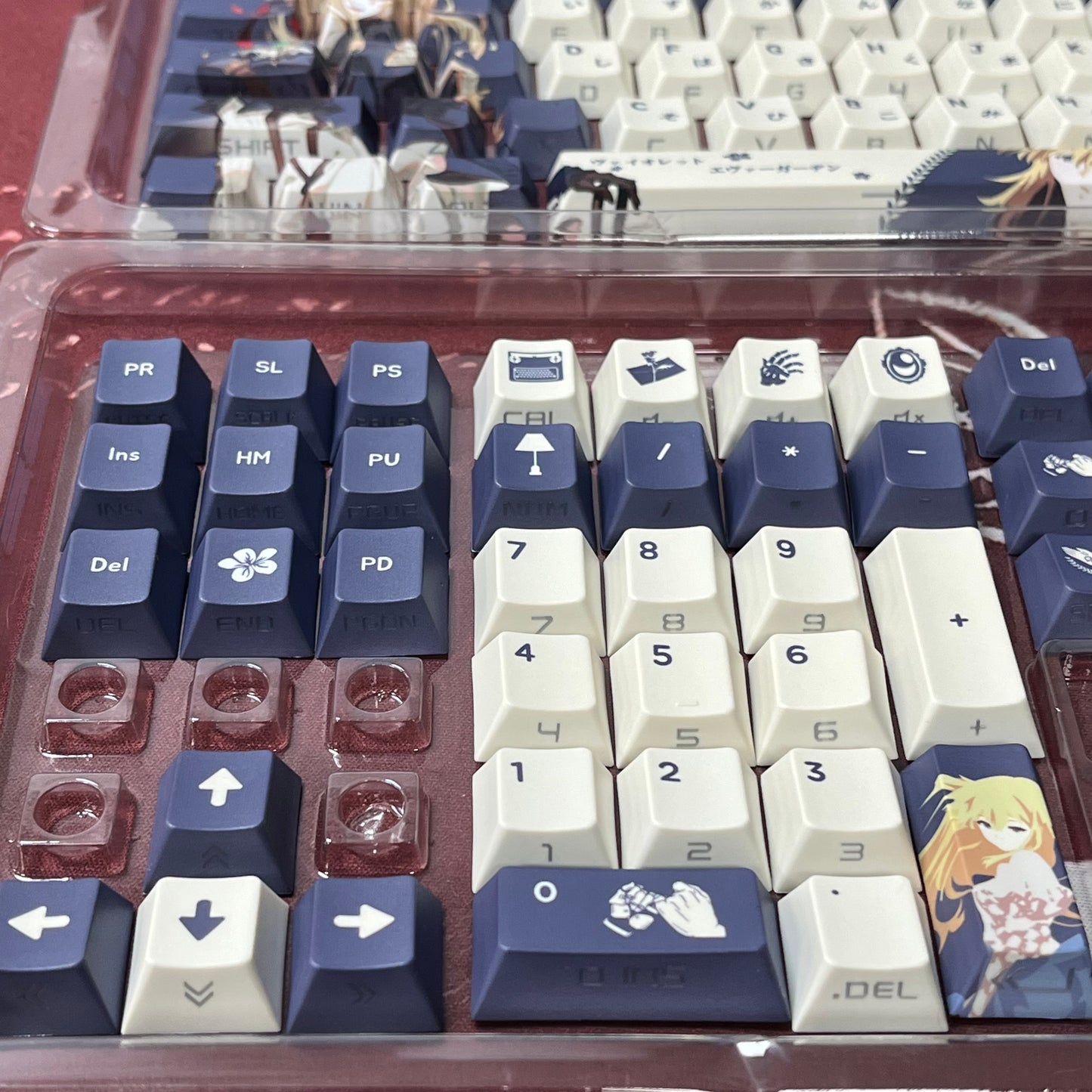 129 keys Violet EverGarden anime keycaps