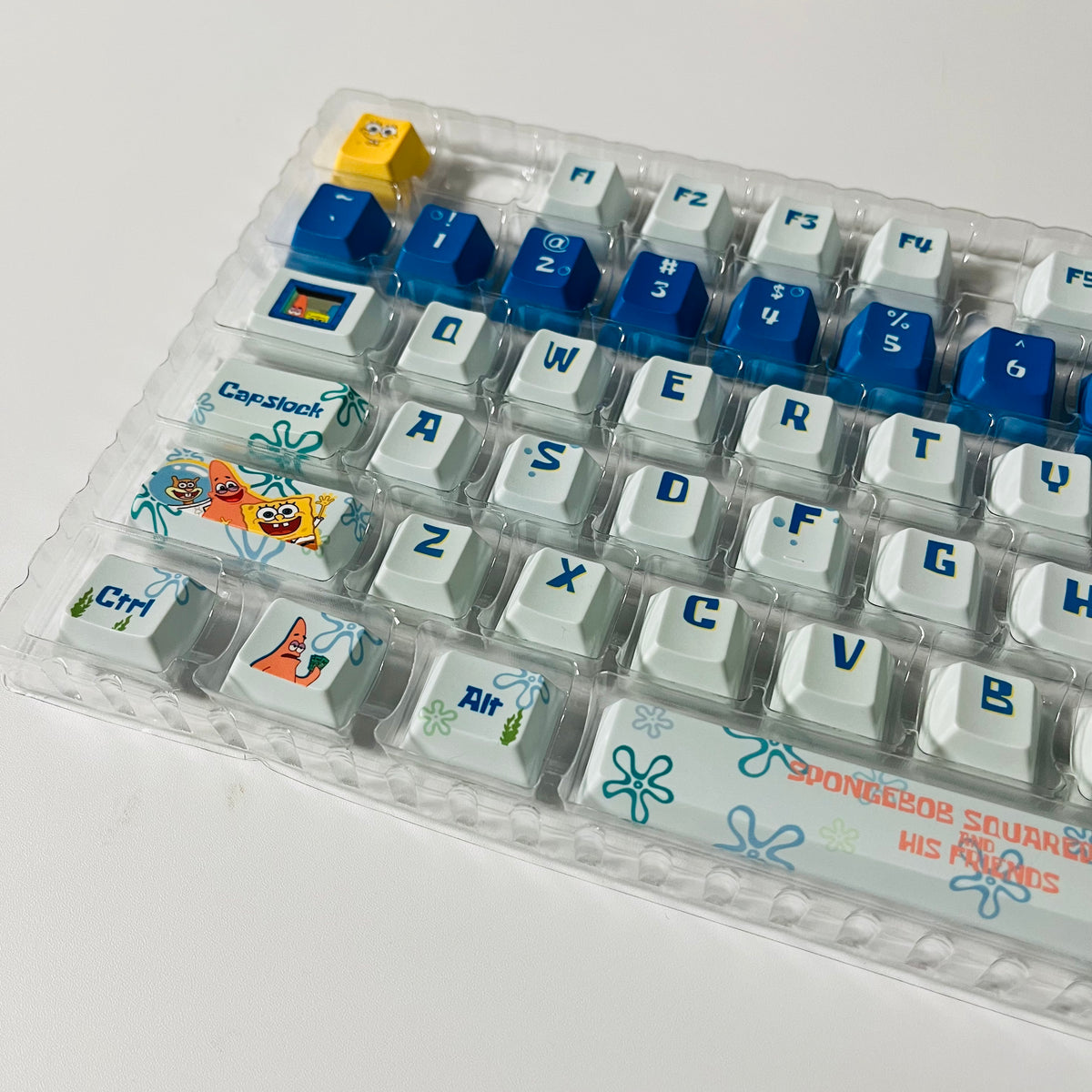 150 keys SpongeBob Cherry Profile PBT 5-Sided Dye Sub Custom Keycap Set