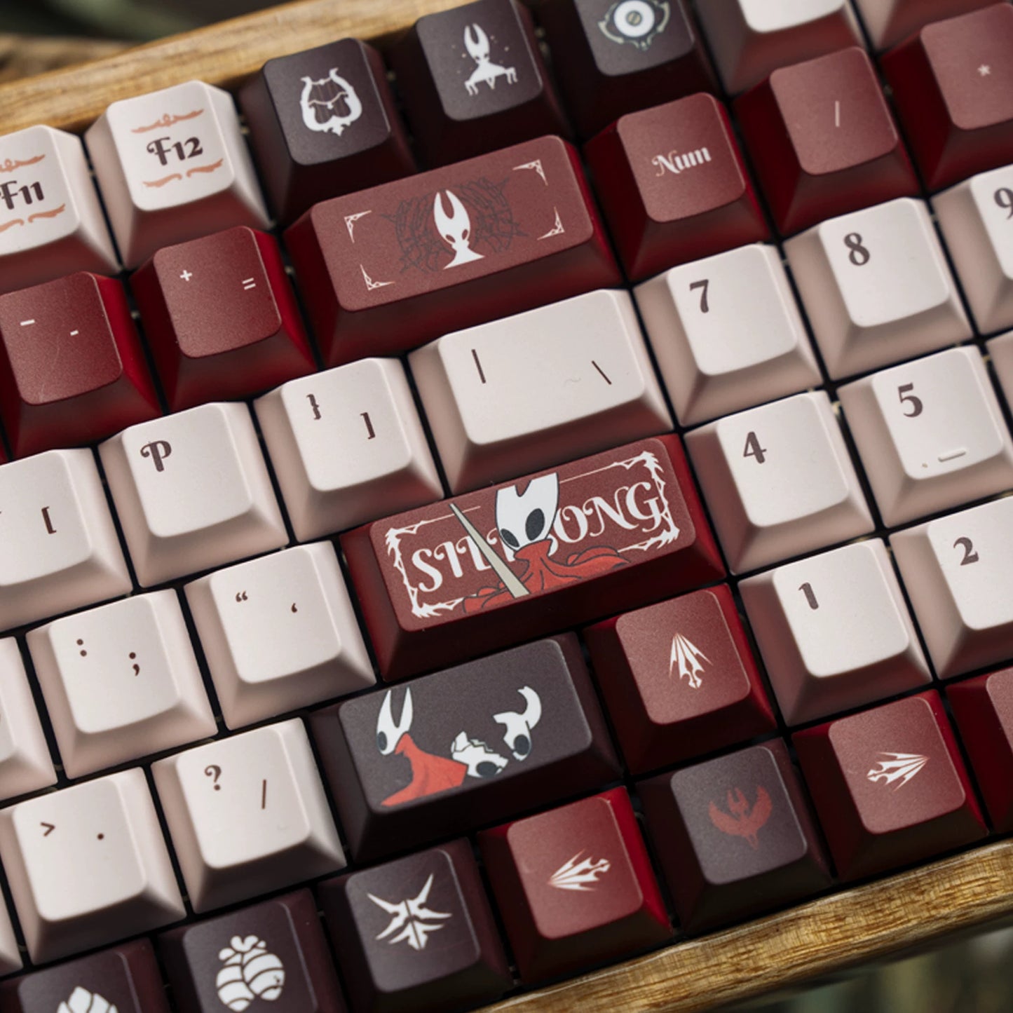 Hollow Knight: Silk song Cherry Profile PBT 5-Sided Dye Sublimation Custom Keycap Set