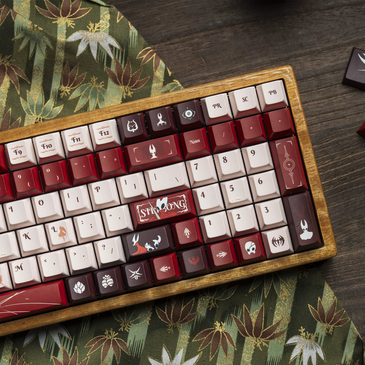 Hollow Knight: Silk song Cherry Profile PBT 5-Sided Dye Sublimation Custom Keycap Set