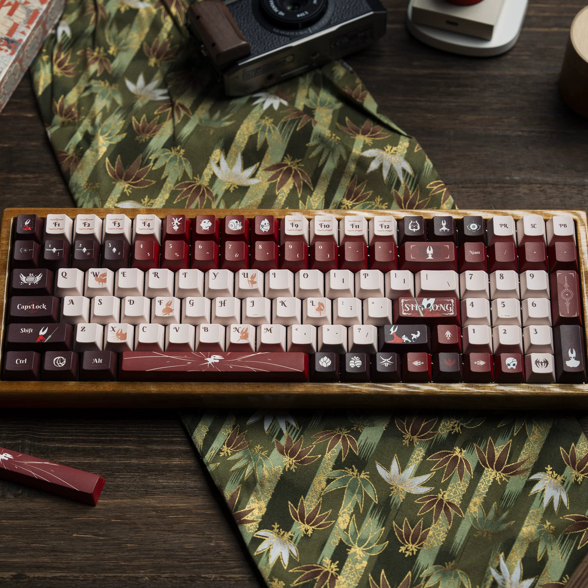 Hollow Knight: Silk song Cherry Profile PBT 5-Sided Dye Sublimation Custom Keycap Set