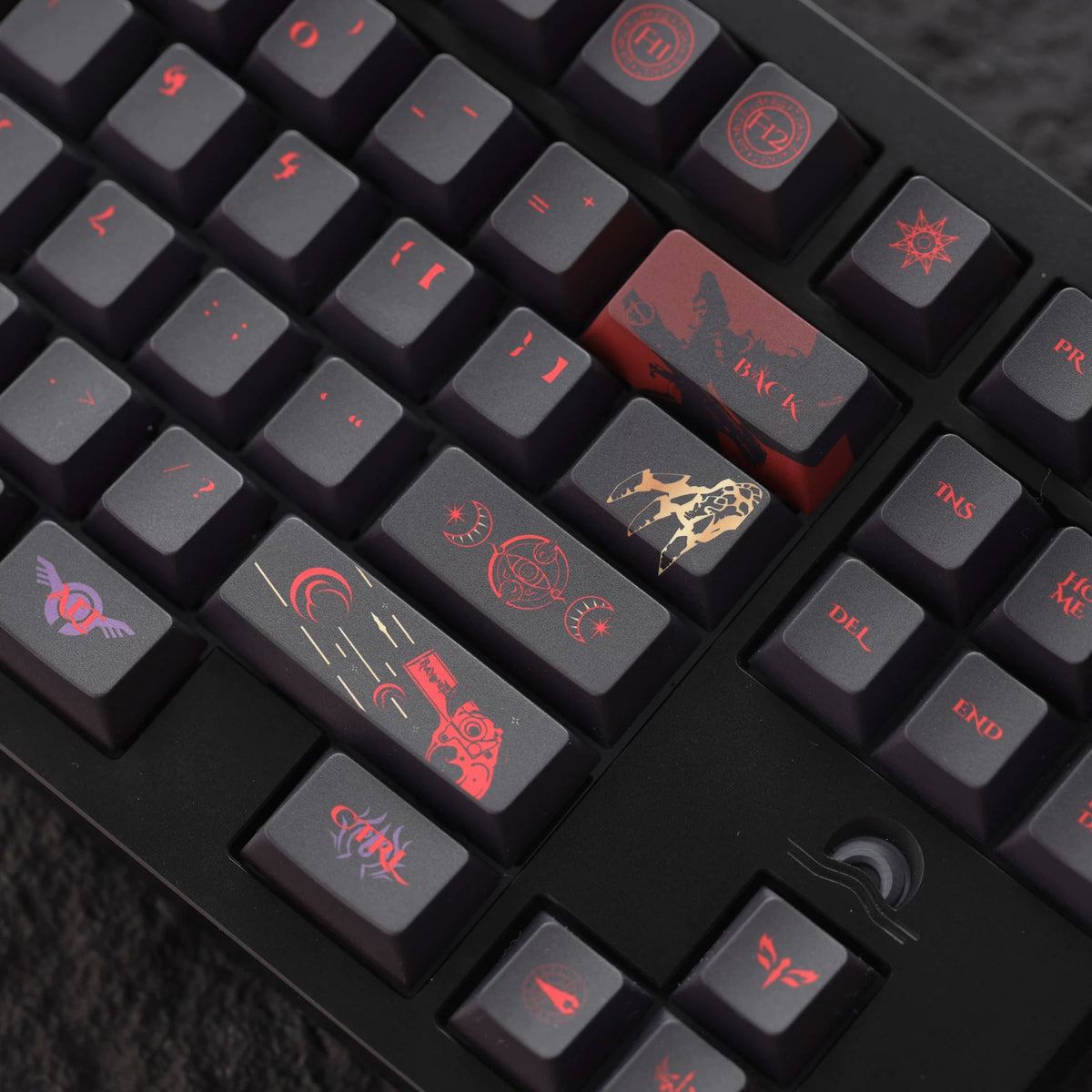 Bayonetta 140-Key Keycap Set, cherry Profile PBT5-Side Dye-Sub Custom Keycaps